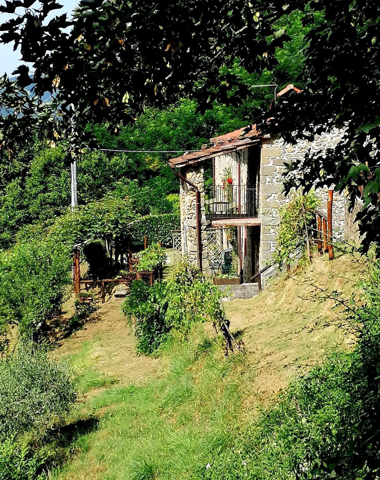 La Casa In Valli 35 Villa Bagni di Lucca Dış mekan fotoğraf